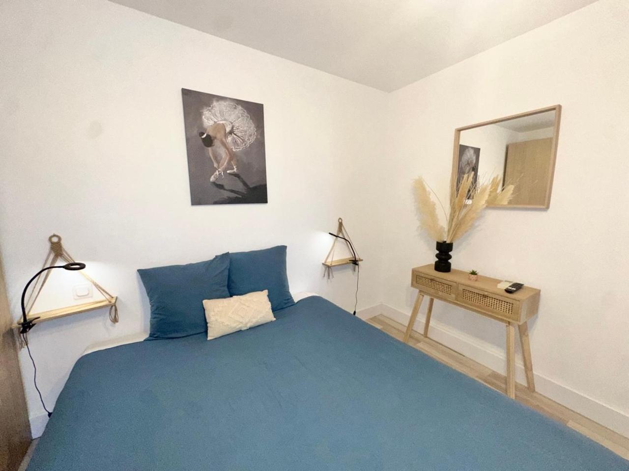 Les Appartements Du Mas - Rose Marie Aigues-Mortes Extérieur photo