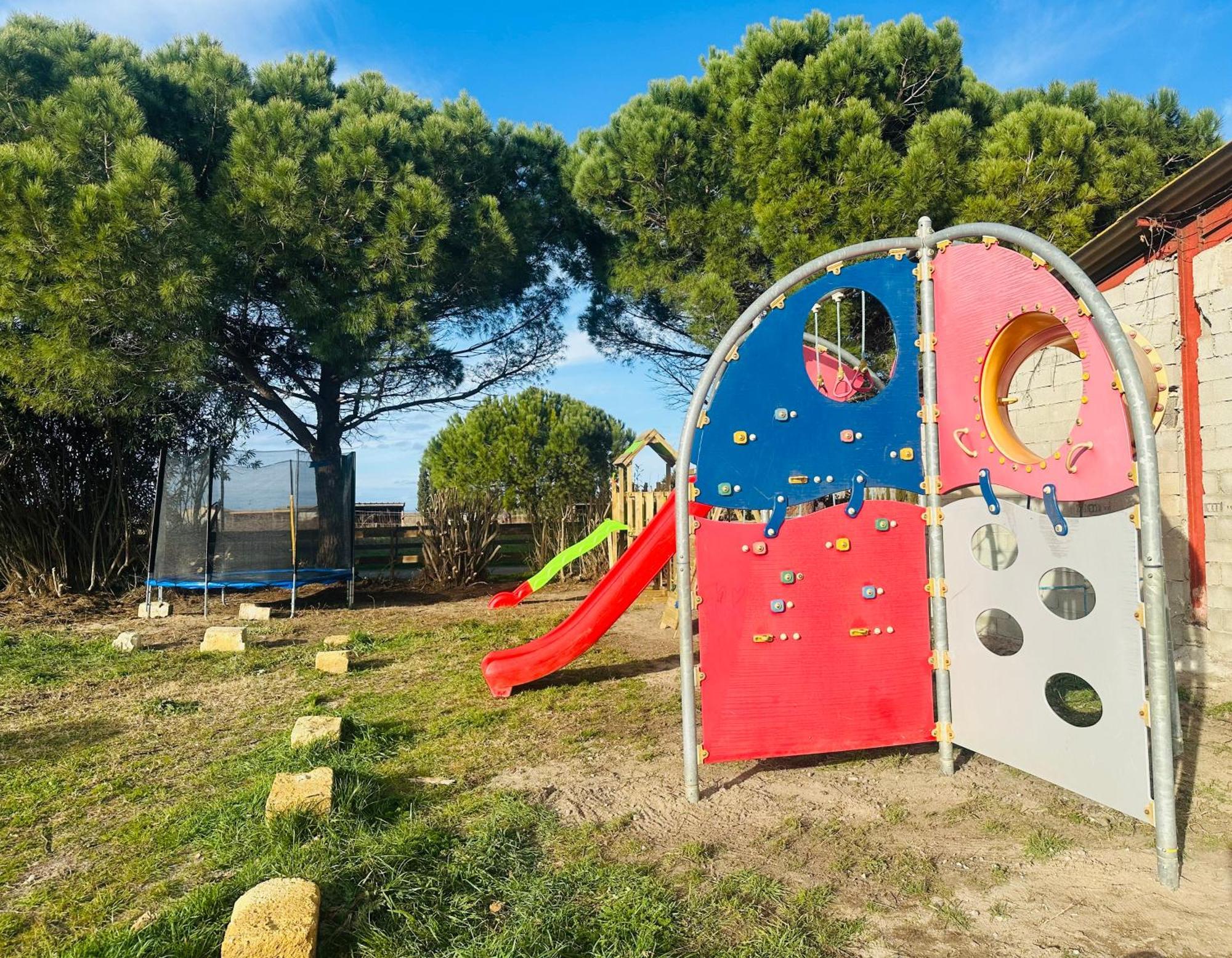 Les Appartements Du Mas - Rose Marie Aigues-Mortes Extérieur photo